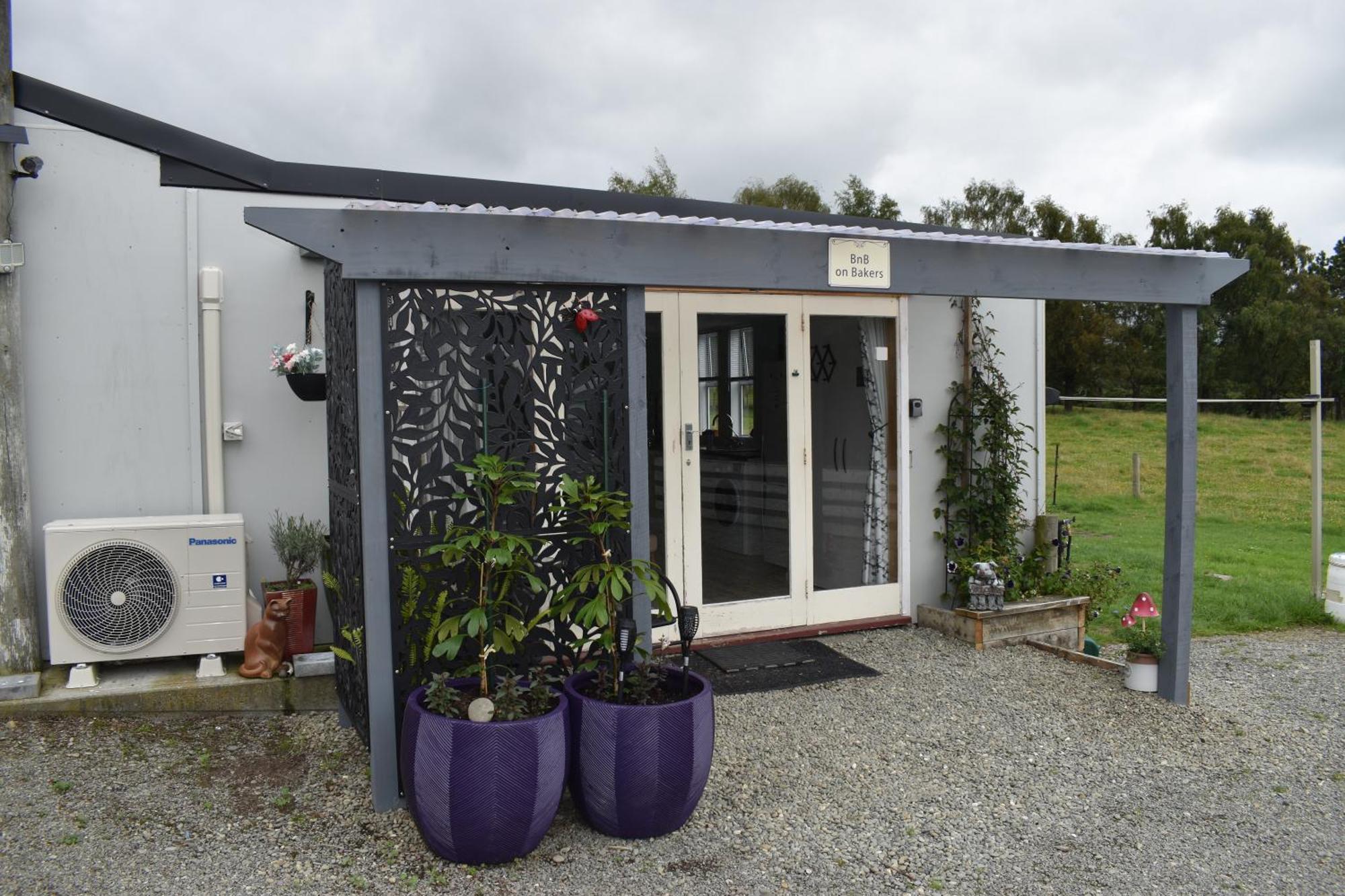 Bnb On Bakers Waimate Eksteriør billede