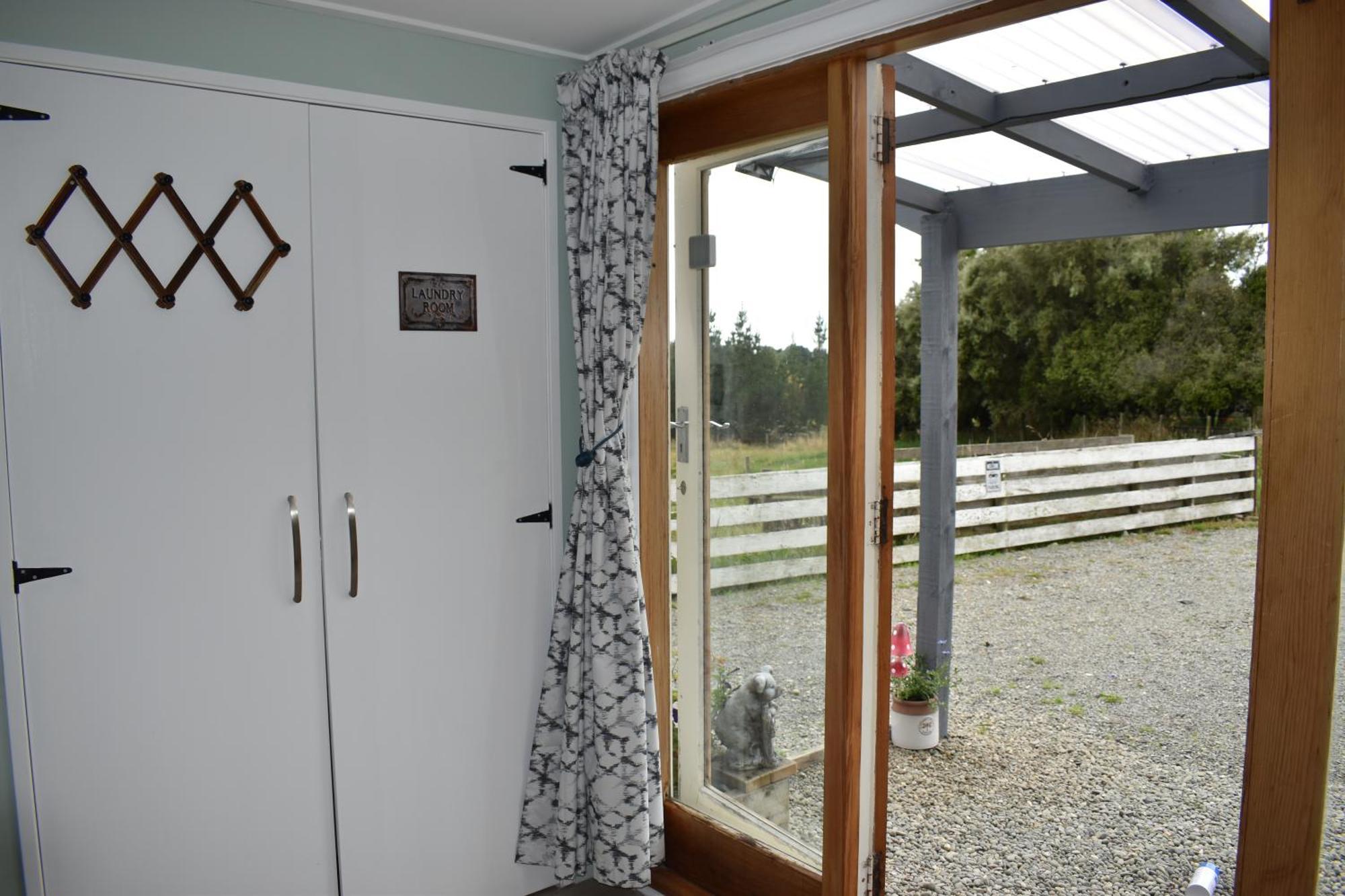 Bnb On Bakers Waimate Eksteriør billede